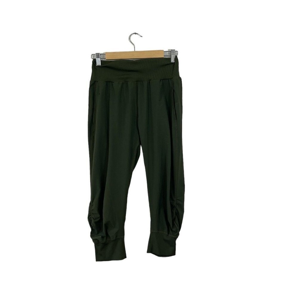 Zella Olive Green Cropped Jogger Pants